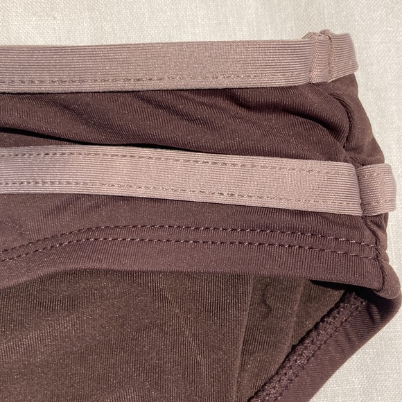 Bikini top and bottom brown and tan size m - Picture 10 of 14